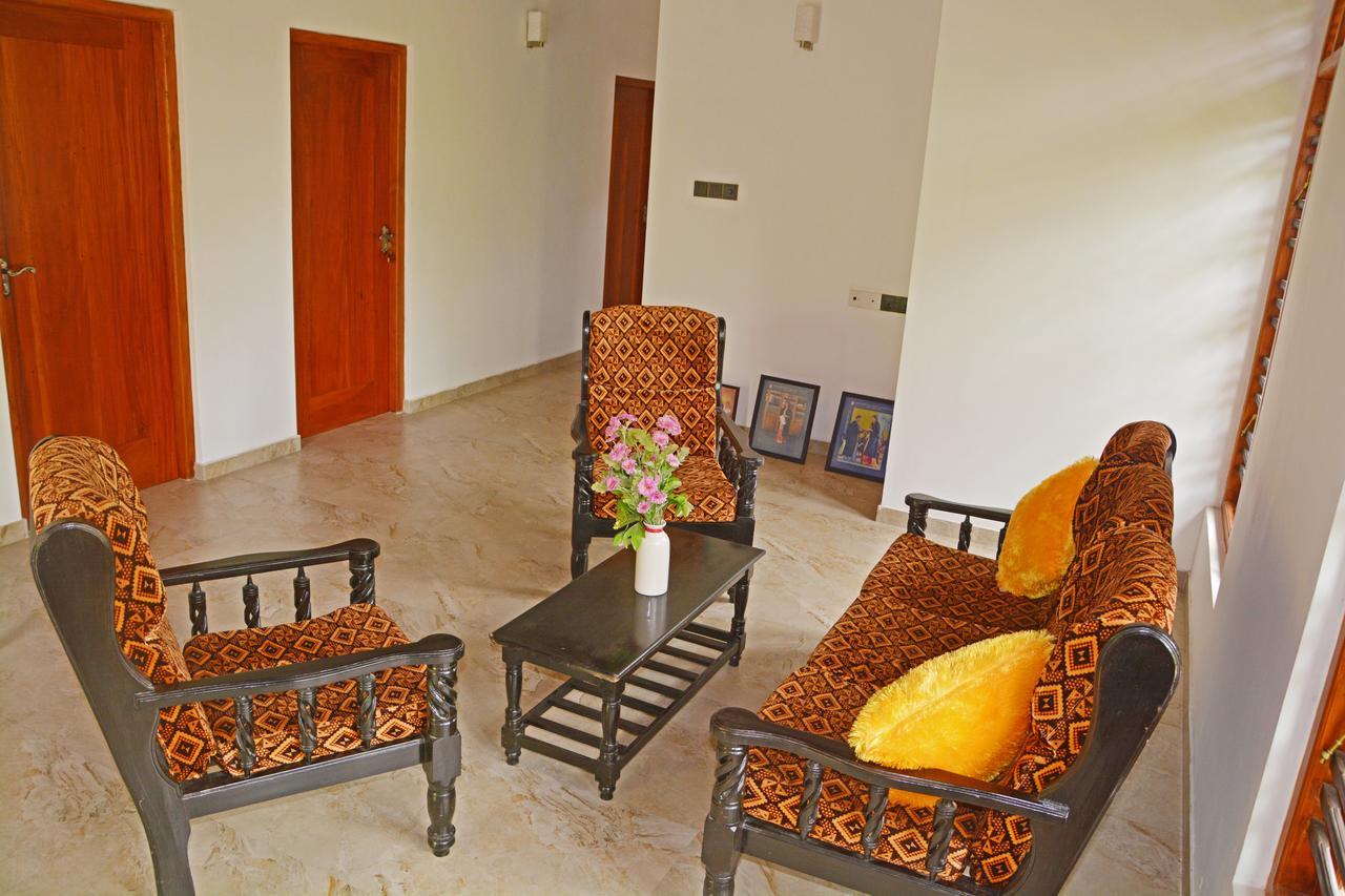 Villa Chaya Hikkaduwa Bagian luar foto